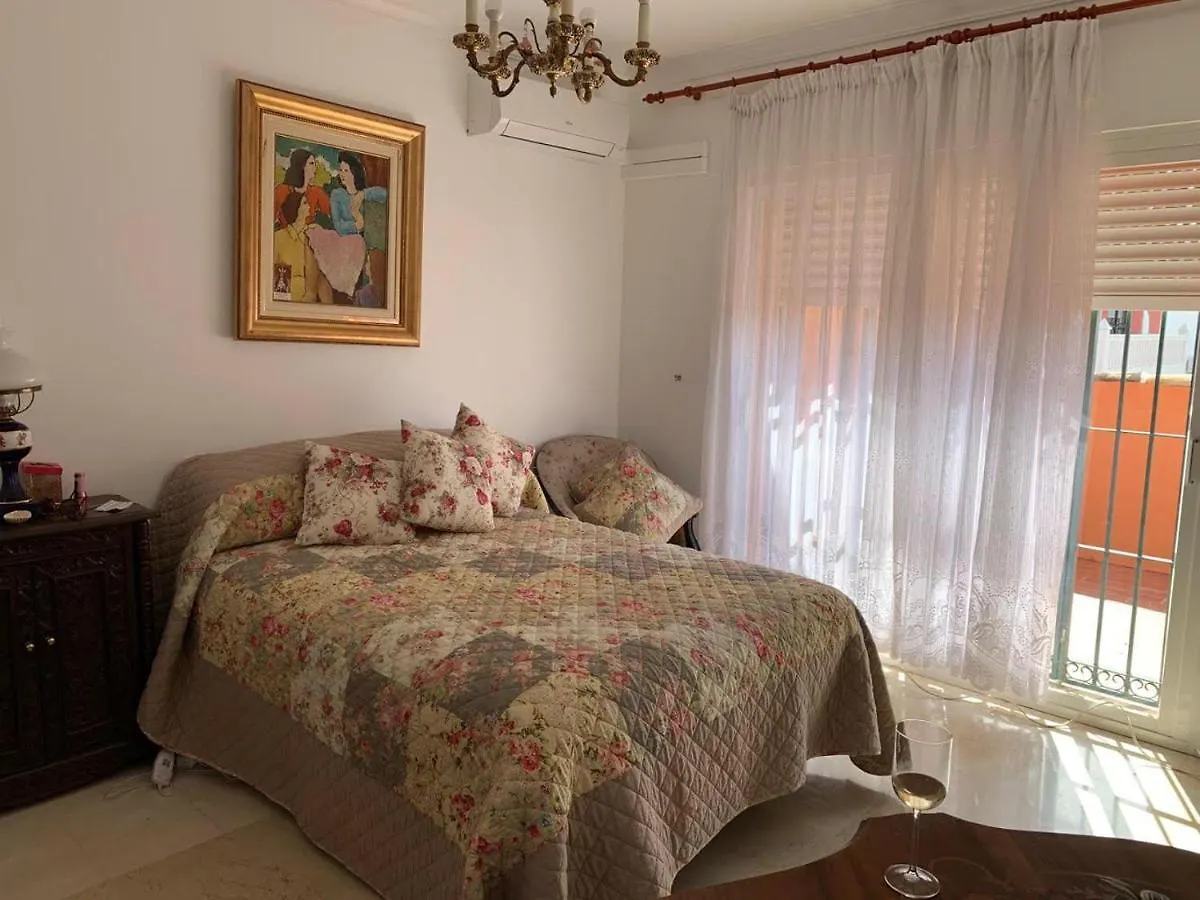 Chalet Con Piscina A 50 M De La Playa . Marbellac Hébergement de vacances