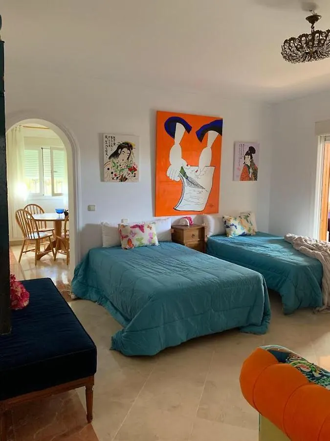 Hébergement de vacances Chalet Con Piscina A 50 M De La Playa . Marbellac