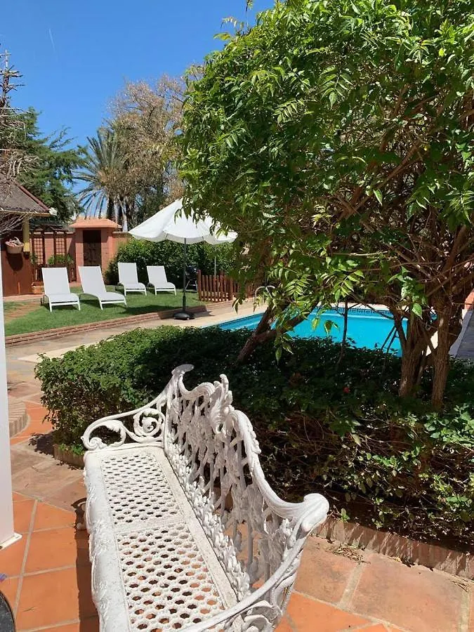 Dom wakacyjny Chalet Con Piscina A 50 M De La Playa . Marbella Hiszpania