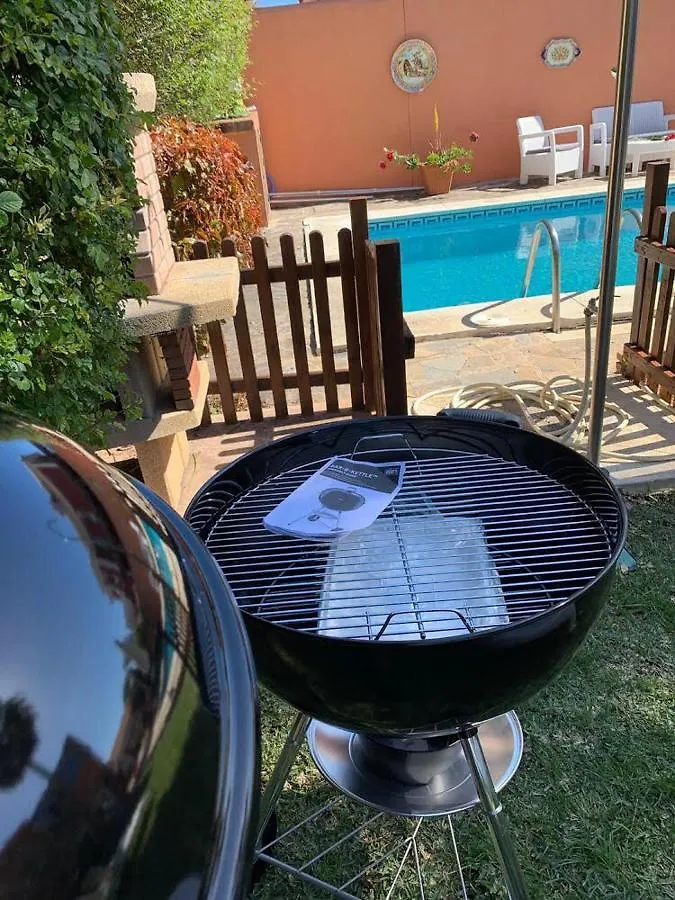 Dom wakacyjny Chalet Con Piscina A 50 M De La Playa . Marbella